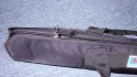 BENRO AC-11\n\nFoto von Jörg Langer\n\nKommentar des Nutzers:\n\nBenro liefert hier durch die sehr angenehme Firma Dr. Lang eine sehr hochwertige Stativtasche die sich hinter Gitzo oder Manfrotto Stativtaschen nicht verstecken muss, im Gegenteil, die Detail sprechen absolut für die Benro Stativtaschen.\n\nInnentasche für Wechselplatte oder Werkzeug\nÖsen für Umhängegurt der auch abnehmbar ist\nAngenehme Maße\nExtrem günstiger Preis\nVerdeckbares Namensschild (mit Klettstoff verdeckbar)\n\nWeitere Benro Artikel und auch eine Händlerverknüpfung finden Sie auf unserer Page www.stativfreak.de