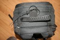 BILORA BACKPACK 2 - 321-R\n\nFoto und Text von Nils Wohlgemuth - VIELEN DANK!\n\nKommentar:\n\nHallo,\n \nvon Bilora gibts einen neuen groen Rucksack.\nDen Backpack 2\n \nIch war auf der Suche nach einem groen Rucksack der nicht das Preisniveau von Lowe und Co hat.\nBin bei Bilora fndig geworden.\n \nVoraussetzung fr den Kauf war bei mir:\n         Unterbringung meiner EOS 400D  & Batteriegriff & Objektiv 70-300 mit aufgesetzter Geli\n         Platz fr weitere Objektive und Blitze\n         Stativ auf dem Rcken mittig gehalten\n         Platz fr Wasser\n         Platz fr 17 Zoll Notebook\n         Wenn das Notebook fach nicht genutzt wird, will ich eine dnne wasserfeste Jacke dort unterbringen knnen\n \nUnd was soll ich sagen alles hat Platz.\n \nQualitativ wrde ich das Material sehr nahe bei Lowe einsortieren. Mein Slingshot fhlt sich hnlich an.\n\nDie Reiverschlsse sind leichtgngig und sehen stabil aus.\n \nAnbei die Fotos.\n \nMit freundlichem Gru\n \nNils Wohlgemuth