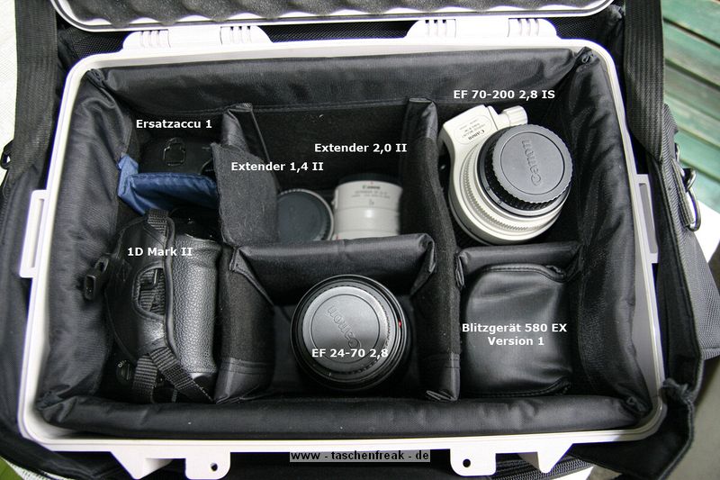 B&W INTERNATIONAL OUTDOOR CASE 90\n\nFoto und Kommentar von Volker Arnold - VIELEN DANK!\n\nKommentar:\n\nHallo Jungs,\n\nich hab mal ein paar Bilder gemacht, damit der eine oder andere sich das etwas vorstellen kann.\n \nVolker Arnold