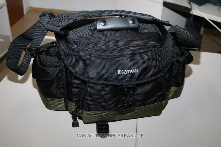 CANON DELUXE GADGET BAG 10E\n\nFoto und Text von Carsten - VIELEN DANK!\n\nKommentar:\n\n- Text folgt -