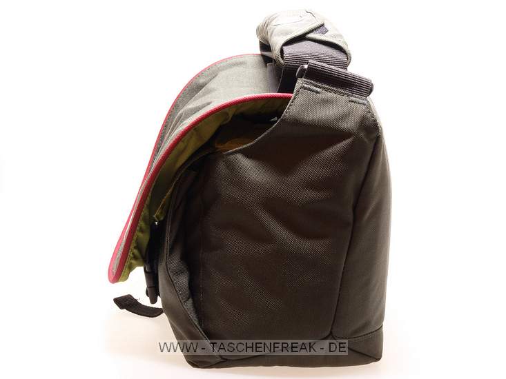 Foto von Frank Heidenreich - VIELEN DANK DAFR!\n\nKommentar des Nutzers:\n\n... ich findes toll was Du da machst. \nHtte ich schon frher kennen sollen.\nLeider zeigen viele der Bilder nur die Tasche selbst, ohne auf die Einteilung zu zeigen bzw. das Equipment das reinpasst und wie es angeordnet ist.\nIch hoffe dass meine Bilder anderen, die eine passende Tasche suchen, helfen knnen und wrde mich freuen, wenn Du sie ber Deine Seiten, der Allgemeinheit zugnglich machst.