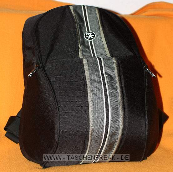 CRUMPLER MESSENGER BOY HALF PHOTO BACKPACK\n\nFoto und Kommentar von Christoph Schnarr - VIELEN DANK!\n\nKommentar des Nutzers:\n\nHallo!\n\nAnbei ein paar Bilder vom Crumpler Messenger Boy Half Photo Backpack. \nSoll ich noch weitere Perspektiven fotografieren?\n\nCiao,\nChristoph