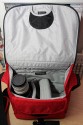 CRUMPLER MUFFIN TOP 5500\n\nBilder und Text von Christian Veith - VIELEN DANK!\n\nKommentar:\n\nHi Jrg,\n\nhier mal ein paar bilder zur Muffin Top 5500 von Crumpler. Die fehlen \nbisher noch in deiner Sammlung.\n\nDie Tasche ist meiner Meinung nach sehr gut verarbeitet und von den \nEinteilmglichkeiten sehr flexibel. Crumpler liefer 3 Trennstcke mit, \ndie mittels Klettband an der Tasche befestigt werden knnen.\nVon der Gre her ist sie eigentlich optimal fr den \nSonntagsspaziergang.\n\nBild 1, 2 und 5 zeigen unterschiedliche Beladungen der Tasche.\n\nBild 1: Metz Mecablitz 58 AF1-C, Canon EF 50 1,8, EOS 400D mit BG-E3 und Tamron 17-50 2,8\n\nBild 2 und 5: EF 70-200 F/4.0, Canon EF 50 1,8, EOS 400D mit BG-E3 und   Tamron 17-50 2,8\n\nBild 4: Vorne bietet die Tasche noch ein Fach fr den blichen Kleinkram (Speicherkarten usw.)\n\nGru\n\nChristian