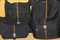 CRUMPLER PRETTY BOY BACKPACK XL\n\nFoto von Jrg Langer\n\nKommentar des Nutzers:\n\nHier ein Vergleichsbild zwischen Crumpler Pretty Boy XL (4000) und XXXL (7500) und PrettyBoyBackpack XL.\n\nDie Crumpler Pretty Boys sind sehr gut verarbeitet und extrem strapazierfhig.\nDas Ladevolumen innen ist deutlich kleiner wie die Crumpler dieses von auen einem "vormachen". Die Form ist sehr stylish und nicht direkt als Fotorucksack zu identifizieren, was diese fr Citytouren sehr empfehlenswert macht. \n\nDas Fotofach ist gut geschtzt und stark gepolstert. Das Notebookfach, welches durch das obere Daypackfach zugnglich ist ist gut geschtzt am Rcken angenehm und kann stressfrei bis zu 17" Apple oder 15,4" Notebooks anderer Hersteller aufnehmen. Die Tragegurte sind angenehm gepolstert aber auch nicht zu dick und strend. Einen Bauchgurt gibt es nicht. \n\nDie Reissverschlsse sind leichtgngig und sehr gut geschtzt durch groe feste Stoffberhnge.\n\nStativhalterung und Befestigungsschlaufen hat dieser Foto-Daypack-Rucksack nicht.\n\nPreis / Leistung ist bei Crumpler sehr gut!