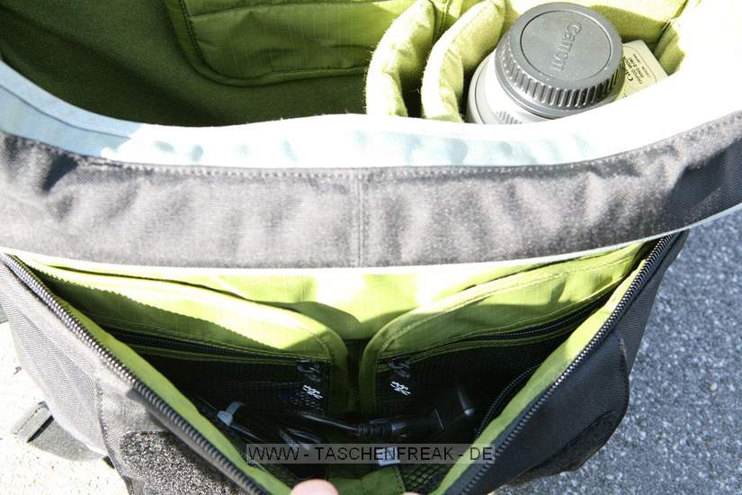 CRUMPLER THE DAILY XL\n\nFoto von Mark Kujath - VIELEN DANK!\n\nKommentar des Nutzers:\n\n...fr Deine Sammlung,\n\nMark\nwww.canikon.de