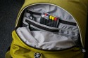 CRUMPLER - WARM SHOWER\n\nFoto und Text von Choirul Huda - VIELEN DANK!\n\nKommentar:\n\nHeute ist endlich mein Crumpler Warm Shower in der Farbe "Dark Grau  /Grau Army "  angekommen  danach mache ich gleich mal ein paar Bilder, \n\nDer Rucksack bietet reichlich platz fr ein bis zwei Kamera Bodys und Objektive sowie weiteres Zubehr. In bereich Fototasche (unter) kann man Zwei bodies und mit Kit Lens sowie Baterrie und Blizt reinpassen. Die Taschepolster kann herausgenommen werden, sodass die Tasche kann als allgemeine Tages Daypack benutzt werden. Die herausnehmbare Fototasche im inneren des Rucksackes ist ca. 34x48x15,5 cm gro.\n\nBeim Laptop bereich (hinter) gibt es doch eine Laptop Tasche und kleine Raum fuer ein paar Buch zu verstauen.  \n\nDer Rucksack hat laut Crumpler die Ma?e 35x54x25 cm und das Laptopfach reicht fr Laptops bis ca. 15 Zoll ( Wide ). Mit Laptop im Deckel passt er ca. 15 Zoll an und das aber finde ich sehr eng, trotzdem auf lngeren Touren absolut nicht ratsam...\n\nDer Rucksack ist zum Rcken hin extrem gut gepolstert und erhht durch einen zustzlichen Brust-, und Bauchgurt den Tragekomfort, auch bei schwerer Beladung, erheblich.\n\nAn den unteren Ecken sind (rechts sowie linksseitig) zwei kleine Taschen, wo z.B. das Handy oder ein MP3 Player Problemlos ihren Platz finden. Eine Kabelfhrung fr die Kopfhrer hat auch beim Crumpler  mit an den Trageriemen anzubringen.\n\nEs sind noch zwei weitere von au?en zu ffnende Fcher an dem Rucksack, die reichlich Stauraum bieten. Das groe Fach bietet ausreichend Platz fr Akkus, Speicherkarten und Schreibutensilien.\n\nDer Rucksack ist in den Farben "Ziegelrot /Weiss", "Dark grau/ Army Grau", "Weiss Grey / Grau" erhltlich.