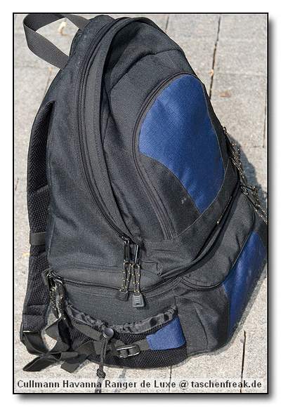 Foto des Fotorucksack "Havanna Ranger de Luxe" von Cullmann von Sascha Drmer - DANKE DAFR !\n\nKommentar des Nutzers:\n\nDie Luxusausfhrung eines Zweikammer-Leichtrucksacks. Das untere Fach mit variablen Klett-Teilern ist fr die umfangreiche Foto- und Videoausrstung geeignet. Der Stauraum oben lt Platz fr die notwendigen Utensilien eines Tagesausfluges. Durch ein raffiniertes Reiverschlusystem kann der RANGER DE LUXE in der Mitte geffnet und das Oberteil nach hinten gekippt werden. Komfortables Tragesystem mit lngenverstellbaren Rcken- und Beckengurt, zwei Vortaschen und seitlichen Halterungen fr Stative, Getrnkebehlter o..\nInnenmae\n(B/H/T) 315/260/160 mm\n\nGewicht\n735 g