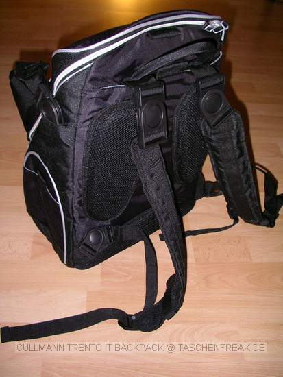 CULLMANN TRENTO IT BACKPACK\n\nFoto von einem Anonymen User - Vielen Dank!\n\nKommentar des Nutzers:\n\nHallo Taschenfreaks ;-)\n\nHier ein paar Bilder vom Cullmann Trento IT Backpack in schwarz. Bitte keine Nennung des Namens auf der Seite Taschenfreak oder sonst wo. Mir ist da gerade mein Copyright ziemlich egal *g*\n\nLiebe Grsse\n\nxxx