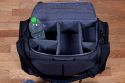 DELSEY PRO 1\n\nFoto und Kommentar von Stefan Schfer - VIELEN DANK!\n\nKommentar:\n\nHallo,\n\nwrde gerne die Bilder dieser Tasche fr eure Seite zur Verfgung stellen:\n\nDelsey Pro 1.\n\n(Zur Grenvorstellung die 1,5L Flasche Wasser)\n\nWirklich viel Platz , ich habe eine 5D mit Batteriegriff und angesetztem 70-200 2.8 L IS, eine 40D mit Batteriegriff und 50mm 1.4, zwei zustzliche Objektive, Blitz 580 EX II und diverses Zubehr drin. Ist noch weiterer Platz. Also, wer eine wirklich groe Tasche fr viel Equipment braucht - ich kann diese nur empfehlen. Von der Verarbeitung und Qualitt des Materials her wrde ich behaupten wollen, besser als Lowepro.\n\nDie Griffe sind "versenkbar", der Schulterriemen ist super gepolstert, Bodenplatte fest - hnlich einer Sporttasche mit Standfen, das Regencover ist gut verstaut, das Hauptfach lsst sich mit einem mitgelieferten Bgelschlo verschlieen und in zwei Ebenen aufteilen. Toll sind auch die mitgelieferten Objektivschutzhllen.\n\nGru, Stefan Schfer