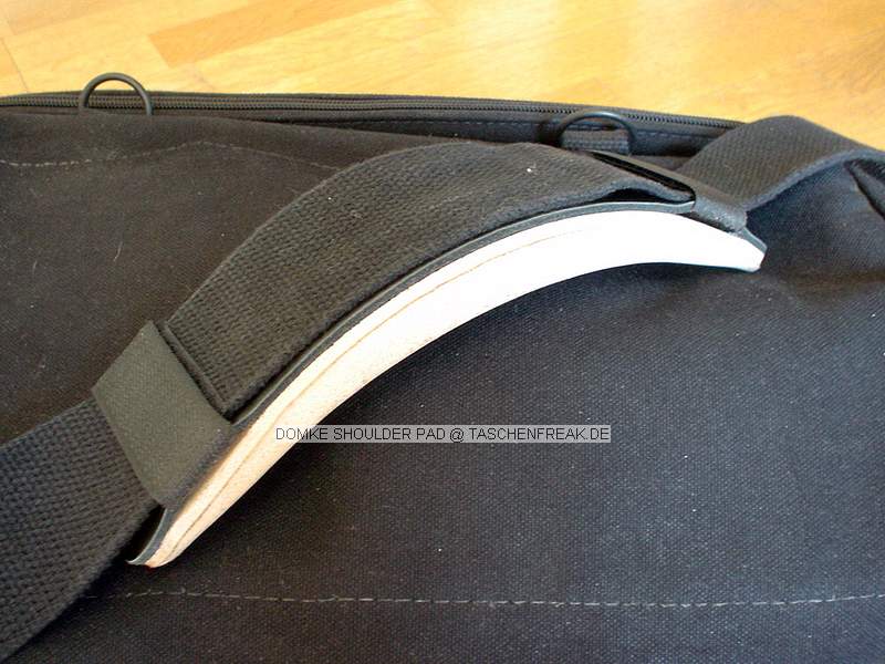 DOMKE SHOULDER PAD\n\nFoto von Peter Wafzig - VIELEN DANK FR DAS NETTE MAIL!