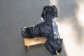 Enjoyyourcamera.com - Regenschutz\n\nFoto von Josef-Florian Glatz - VIELEN DANK!\n\nKommentar des Nutzers:\nMal ein paar praktische Bilder zum Regenschutz "NEU" von enjoy:\nKamera ist die 1D mit 1,4erTK+70-200L2.8IS)\n\nIch finde es echt genial. Es knnte evtl. etwas weiter im Bereich der Kamera haben, aber es reicht und funktioniert tadellos. Blitz passt halt keiner mehr rein.