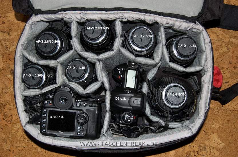 HAMA DEFENDER 220\n\nFoto und Kommentar von Jrgen - VIELEN DANK!\n\nKommentar:\n\nNach einigem Suchen habe ich mit der Defender 220 eine Tasche gefunden, die meinen Krempel komplett fasst.\nDer Deckel ffnet sich nach vorne, vom Krper weg, das Zubehrfach ist also vom Fotografen abgewandt. Der Schnellzugriff funktioniert gut, die Taschenecken sind damit allerdings nur schwer erreichbar. \nGenial ist die aussen angebrachte, etwa 3cm hohe, umlaufende, "Bodenwanne", die tapfer auch die feuchtesten Wiesen und Sandgruben ertrgt - einfach abwaschen und gut. \n\nDen Tragegurt kann man mit Karabinern abnehmen, der beigefgten Wetterschutz ist sehr einfach anzulegen und ppig bemessen. \n\nDie Verarbeitung ist brigens rundherum prima, die Nhte tiptop, die Beschlge stabil, auch die Klettverbindungen sitzen bombig. \n\nJetzt zum Wesentlichen, dem Inneren: Es dauert zwar etwas, bis man die passende Einteilung gefunden hat, das Stauvermgen ist aber sehr flexibel und dann wirklich gut und praxisgerecht nutzbar. Nach einigem Probieren habe ich das Notebookfach eliminiert und so die fr mich optimale Einteilung gefunden, jetzt passt (als Beispiel) problemlos:\n\n2x SB-900 mit allem Zubehr incl. Bouncer (Lumiquest ProSet)\n4x SB-R200 mit Ring und SU-800 (R1C1 Macroset)\nD700, D3 und 13 Objektive:\n2.8/14, 2.8/16, 1.4/28, 2.0/35, 1.4/50, 1.4/85, 2.0/135DC, 2.8/180, 4.0/200 Micro, 2.8/300, 2.8/17-35, 2.8/28-70, 2.8/80-200\n\nFr's Zubehr wird's vorne dann aber doch recht eng, mehr als Fernauslser, Stift, Schreibblock und  Belichtungsmesser mag ich dem Fach nicht zumuten...\n\nZum Schluss ein paar Daten: 3KG leicht, 50cm breit, 38cm tief und 33cm hoch. Befllt wiegt sie gefhlte 80KG, zum lngeren Tragen ist dieses Maxipack aber auch nicht wirklich gedacht ;-)\n\nViel Spass und lieben Gruss, Jrgen