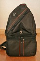HAMA SLR Daypack\n\nFoto von Kai Nehm - VIELEN DANK FR DEIN MAIL!\n\nKommentar des Nutzers:\n\nAnbei sind Bilder eines recht gnstigen Slingshots.\n\nDas Ding nennt sich "Hama SLR Daypack" und wurde mal fr 25 im Mediabld verkauft.\nDer Tragekomfort ist fr kurze Ausflge akzeptabel, allerdings nicht mit hochwertigen Produktern vergleichbar. Der Rcken ist immerhin leicht gepolstert.\nIm Daypackfach und der Vortasche sind kleine Taschen fr Zubehr eingenht, ein Rckenpolster ist auch als Tasche ausgefhrt. Es wird leider nur eine Trennwand mitgeliefert, da muss man sich mit zustzlichen Polstern behelfen.