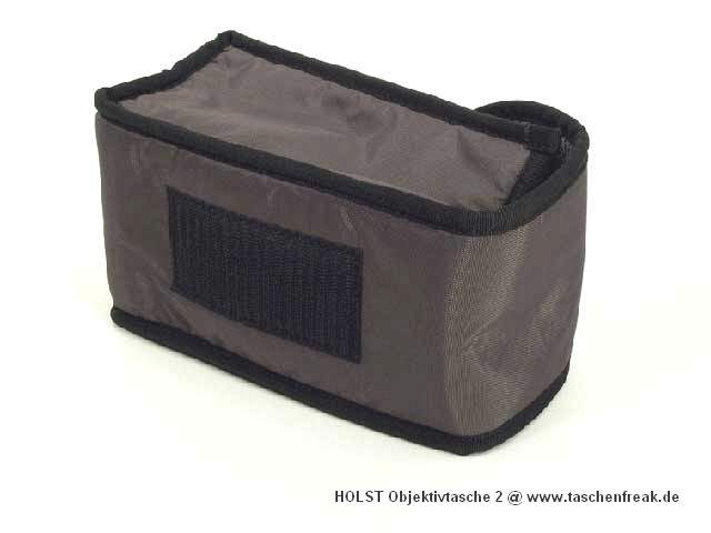 Foto von Hinnerk Holst - VIELEN DANK DAFR!\n\nKommentar des Nutzers/Herstellers:\n\nDiese Tasche ist aus 420er Oxford-Nylon und Airmesh mit einer Schaumeinlage gefertigt und lsst sich im Bodenfach der Ruckscke L und M ber Klettbnder befestigen. \n\nFarbe: grau und schwarz \n\nAbmessungen\n\nDiese Tasche ist quaderfrmig und nimmt Objektive mit maximal 9 cm Durchmesser und 17 cm Lnge sicher auf.
