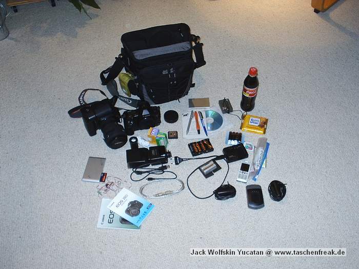 Foto von Konstantin Kleine - DANKE DAFR !\n\nKommentar des Nutzers:\n\nTasche ist Jack Wolfskin Yucatan, Kauf ca. 03/04, mir eig. zu klein ;-)\n\nIch wrde sie nicht emfehlen, emfindliche RVs, zu klein fr ne richtige Ausrstung, zu gro fr nur Kamera + Objektiv.