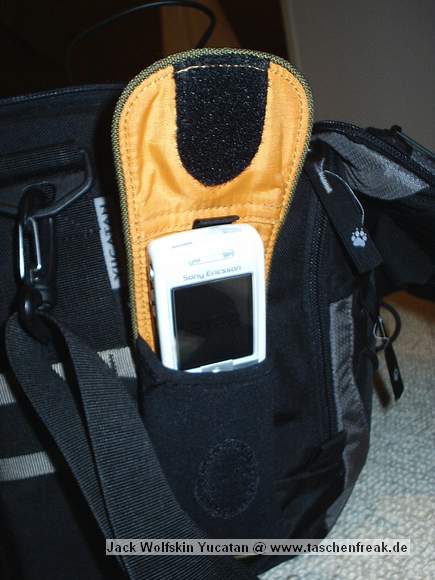 Foto von Konstantin Kleine - DANKE DAFR !\n\nKommentar des Nutzers:\n\nTasche ist Jack Wolfskin Yucatan, Kauf ca. 03/04, mir eig. zu klein ;-)\n\nIch wrde sie nicht emfehlen, emfindliche RVs, zu klein fr ne richtige Ausrstung, zu gro fr nur Kamera + Objektiv.