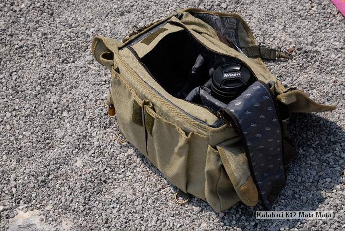 Foto von Mark Kujath - DANKE DAFR !\n\nKommentar des Nutzers:\n\nBin seit kurzem Besitzer der Tasche und vollkommen glcklich damit - endlich eine praktische Tasche, in die wirklich (fast) Alles hineinpasst. Meine D200 mit Akkugriff, ein paar Objektiven und Blitz - sogar mein 1/2.8 / 80-200 von Nikon passt (soeben) rein...\n\nKlasse, und auch noch kultig!!!\n\nMark (www.marKKujath.de)