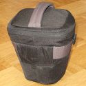 LOWEPRO CIRRUS TLZ 15\n\nFoto und Text von Philip Herzog - VIELEN DANK!\n\nTasche: LowePro Cirrus TLZ 15:\n\n"Die" passende Grteltasche fr eine Canon 30D/40D/50D: Die Kamera \npat "saugend" hinein, zusammen mit einem max. 100mm langen \nUniversalzoom mit rckwrts aufgesetzter Sonnenblende.