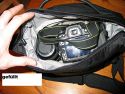 LOWEPRO CLASSIFIED 160\n\nFoto von Oliver - VIELEN DANK!\n\nKommentar:\n\nHallo Jrg,\n\nanbei einige Fotos meines heute erstandenen Lowepro Classified 160. Auf den ersten Blick macht die Tasche einen guten Eindruck. Reingepackt habe ich D300 mit angesetztem 3,5-5,6/16-85 + 2,8/70-200 + 2,8/35-70 + 1,8/85. Dann wre noch Platz fr ein kleines Objektiv oder ein Blitz + reichlich Kleinkram. Alternativ passt die D300 auch mit angesetztem 2,8/70-200 rein - das war fr mich der Grund fr diese Tasche :)) \n\nDie Tasche ist schn kompakt und daduch bequem, lngere Touren habe ich allerdings noch nicht gemacht. Das Kamerafach kann durch Zipper um ca. 4cm in der Tiefe erweitert werden.\n\nGre und Lob fr Deine tolle Seite\nOliver
