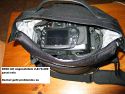 LOWEPRO CLASSIFIED 160\n\nFoto von Oliver - VIELEN DANK!\n\nKommentar:\n\nHallo Jrg,\n\nanbei einige Fotos meines heute erstandenen Lowepro Classified 160. Auf den ersten Blick macht die Tasche einen guten Eindruck. Reingepackt habe ich D300 mit angesetztem 3,5-5,6/16-85 + 2,8/70-200 + 2,8/35-70 + 1,8/85. Dann wre noch Platz fr ein kleines Objektiv oder ein Blitz + reichlich Kleinkram. Alternativ passt die D300 auch mit angesetztem 2,8/70-200 rein - das war fr mich der Grund fr diese Tasche :)) \n\nDie Tasche ist schn kompakt und daduch bequem, lngere Touren habe ich allerdings noch nicht gemacht. Das Kamerafach kann durch Zipper um ca. 4cm in der Tiefe erweitert werden.\n\nGre und Lob fr Deine tolle Seite\nOliver
