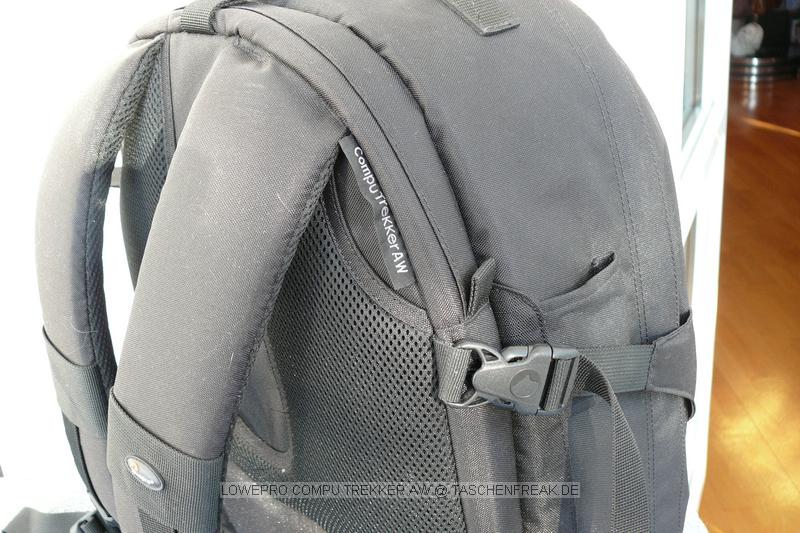 Lowepro Compu Trekker AW\n\nFoto von Joerg Langer (www.taschenfreak.de)\n\nKommentar des Nutzers:\n\nDer Compu Trekker AW ist ein wahres Packwunder das eine recht umfangreiche Ausrstung aufnimmt ohne das er so gro aussieht wie er das von innen ist. Bei dem hiergezeigten Modell wurde der Hftgurt entfernt da er nur strend war und nicht genutzt wurde.