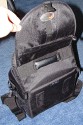Lowepro EX 180\n\nFoto von C. Lehmeier - VIELEN DANK!\n\nKommentar des Nutzers:\n\nLowepro EX-180\n\nmaße:  \nlänge 26cm\nhöhe 22 cm\ntiefe 20 cm\nfachbreite ca 7cm, 3 reihig