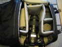 LOWEPRO FASTPACK 200\n\nFoto und Kommentar von Heiko - VIELEN DANK!\n\nKommentar:\n\n\nIch habe mir die Fastpack 200 von Lowepro gekauft, weil mich das schnelle Herausnehmen der Kamera schon bei der Slingshot-Reihe berzeugt hat. Im Laden bemerkte ich, dass ich mit einem Schultergurt nicht zurechtkam.\nDie Fastpack-Reihe hat zwei Schultergurte wie ein richtiger Rucksack, das war fr mich kaufentscheidend.\nIm linken Fach bewahre ich einen Canon Speedlite 430 EX II mit Softbox und ein Canon 70-300 auf. In der Mitte oben habe ich flache Kleinigkeiten wie Filter, Libelle, Fernauslser\nRechts oben habe ich Ladegerte, Akku und Kabel untergebracht.\nRechts unten bewahre ich das Kitobjektiv auf.\nIn der Mitte ist die Kamera mit montiertem Objektiv.