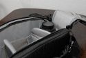 LOWEPRO INVERSE 200 AW\n\nFoto und Text von Oliver Biederbeck - VIELEN DANK!\n\nKommentar:\n\nDie Lowepro Inverse 200 AW fasst problemlos ein stehendes Nikkor 70-300mm, allerdings nicht mit aufgesetzter Sonnenblende.