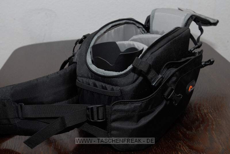 LOWEPRO INVERSE 200 AW\n\nFoto und Text von Oliver Biederbeck - VIELEN DANK!\n\nKommentar:\n\nDas Bild zeigt ein Nikkor DX 17-55mm 2,8 mit aufgesetzter Sonnenbrille in der Lowepro Inverse 200 AW.
