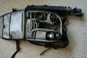 LOWEPRO MINI TREKKER AW\n\nFoto von Joachim Bohs - DANKE DAFR !\n\nKommentar vom Taschenfreak.\n\nMit Modifikation und selbst angebrachter Seitlicher Stativhalterung. Dies ist so von Haus aus beim Mini Trekker AW nicht mglich.