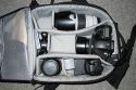 Foto von Juergen Ritter - DANKE DAFR !\n\nKommentar des Nutzers:\n\nanbei noch zwei Bilder mit meinem Packvorschlag fr den LowePro Minitrekker Classic.\n\nDarin sind zur Zeit:\n\n-10D mit BG\n-50 f1.4\n-70-200 f 2.8\n-17-40 f4\n-Blitz 550 EX mit Omnibounce\n-Kenko 1.5 Konverter\n- Fernauslser, Filter, Speicherkarten, Akkus, usw. grtenteils in den Netztaschen untergebracht.\n\nDas bestellte 85 1.8 wird dann auch noch seinen Platz im freien Fach finden, sofern es irgendwann mal wieder lieferbar ist.\n\nWichtig war mir, da ich den Rucksack sowohl mit als auch ohne angesetztem 70-200 unterbringen kann, ohne vorher immer alles umzubauen. \nDaher auch die zwei unterschiedlichen Bilder.