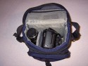 Lowepro Nova 2 \n(altes Modell - nicht Nova 2 AW)\n\nFoto von Vladimir Pantelic - VIELEN DANK!\n\nKommentar des Nutzers:\n\n1) Lowe-Pro Nova 2 (nicht AW!) - ist nicht mehr im Handel\n\nIch nutze die Nova 2 fr meine manuell-analoge Ausrstung, es passen Body (Canon\nT90) sowie 50/1.4, 24/2.8, 20/2.8 und 70-210/4 + Zubehr hinein.