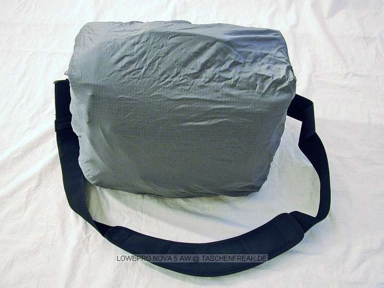 Foto von Oliver Spuhl - DANKE DAF�R !\n\nKommentar des Nutzers:\nGepackt mit 100-300, 180er, 24-70, 10-20, Body mit angestztem BG - geschlossen mit Regencover