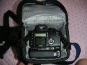 Foto von User Phreed - DANKE DAFR !\n\nKommentar des Nutzers:\n\n4486: LowePro Off Trail 2 von oben mit 350d + BG3 + EFS 17-55 f.28 IS USM