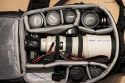 Lowepro PhotoTrekker II AW\n\nFoto von Felix Klaeber - VIELEN DANK!\n\nKommentar des Nutzers:\n\nEs handelt sich um den "Lowepro Photo Trekker AW II", in diesen passt alles auf dem Bild gezeigte sowie ein nicht abgebildetes Speedlite 580EX. Der Rucksack hat ein geniales Tragesystem und eignet sich ausgezeichnet zum Transport und zur Aufbewahrung des Equipments. Die gewohnte Lowepro Qualitt berzeugt in allen Aspekten, von der Materialverarbeitung bis zum obligatorischen All-Weather-cover, einziges Manko dieser Tasche ist ihr recht hohes Eigengewicht.\n----\n\nBeste Gre und ein dickes Lob fr Dein Engagement auf der Seite!\n\nFelix Klaeber