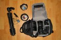 LOWEPRO SLINGSHOT 100 AW\n\nFoto von Jrg Bergmann - VIELEN DANK!\n\nKommentar des Nutzers:\n\nie Lowe Pro Sling Shot 100 AW ist sehr kompakt dennoch gro genug fr meine komplette DSLR Ausrstung mit Zubehr, Stativ, Blitz und 3 Objektiven. \nMeine Packliste fr die Slingshot 100 AW:\n\nEOS 350D, bei Bedarf auch mit BG-E3 \nEFS 17-55/2,8 \nEFS 10-22/3,5-4,5 \nEF 70-300/4-5,6 IS\nSpeedlite 220 EX\nManfrotto 785 B Stativ\nPolfilter\nGraufilter\nSonnenblenden\nAkkus\nFernauslser\n\nJ.Bergmann