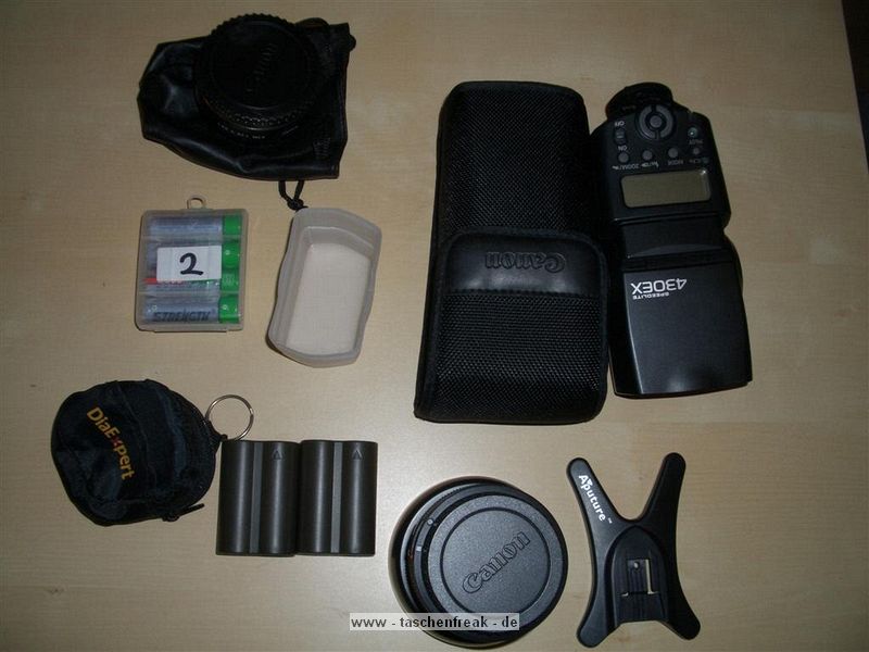 LOWEPRO SLIP LOCK POUCH 60 AW\n\nFotos von Sven Ackermann - VIELEN DANK!