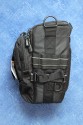 LOWEPRO - TOP LOADER ZOOM AW\n\nFoto von Peter Albrecht - VIELEN DANK!\n\nKommentar:\n\n- gekauft Januar 2009 (scheint auch berarbeitete Version zu sein gegenber dem Model, welches auch auf taschenfreak gezeigt wird)\n  neu: - Reisverschlu innen im Deckel hat jetzt eine Schutzkappe (Bild 06)\n       - SlipLock auf beiden Seiten (Bilder 02 und 04)\n\n- Beigaben:\n  - Schultergurt (Bild 05)\n  - Chest Harness (4 Kunststoffhaken) (Bild 05)\n      - Chest Harness, den man als extra Zubehr erwerben kann hat fr die oberen Ringe zwei Metallhaken\n      - Gurte lassen sich schnell und einfach verstellen\n      - keine Anleitung => erst mal experimentieren, aber man kriegs relativ schnell hin\n  - klitzekleine Anleitung fr die Tasche selbst (englisch / franzsisch / kein Deutsch)\n  - Werbeschild 30 Jahre Lowepro (ist dann wohl schon etwas lter) (Bild 01)\n\n- Innenraum mit 4 Trennern veriabel gestaltbar (Bilder 05, 07, 08 und 09)\n- beim 18-55mm Objektiv kann man problemlos das Ladegert fr die Akkus unter einem doppelten Boden verstauen (Bild 09)\n- die zwei groen Trenner haben noch seitliche Taschen fr Kleinzeugs (z.B. Akkus) (Bilder 05 und 08)\n- Zwei SlipLock Schlaufen (je eine links und rechts) (Bilder 02 und 04)\n- die oberen zwei Ringe zur Befestigung des Tragesystems sind aus Metall, die unteren aus Kunststoff, aber die sind ja nicht so wichtig.\n\n- Was geht rein?\n  - Canon 500D mit Batteriegriff und Tragegurt (Bild 06)\n  - Speedlite 430 EX II + Ersatzakkus + Zweitakku fr Camera (Bild 08)\n  - Ladegert (Bild 09)\n  - Zettel und Speicherkarte (Bild 10)\n  - Anleitungen fr Speedlite und 500D, Stifte, Taschenlampe (Bild 11)\n  - Mignon-Halter fr den Batteriegriff - aber UNGEPOLSTERT! (Bild 12)\n\n\n- All-Weather-Cover (AWC): (Bilder 13 - 16)\n  - Ringe und Gurtschlaufe fr Tragesysteme bleiben frei\n  - Deckel, Fronttasche, Seitentasche sind eingepackt (kein Zugang)\n  - SlipLock auch bei AWC verwendbar\n  - Tragsystem mu vor dem Aufziehen des AWC nicht entfernt werden\n  - Seite am Krper und die Hlfte der linken/rechten Seite (Sliplock) bleiben frei\n  - AWC ber langes Band fest mit Tasche vernht -> kein Verlieren\n\nNegativ:\n- Toploader-Deckel (geschwungen) pat zur Kamera-Form (eher flach) (Bild 17)\n- Blitznase spreitzt sich beim Einlegen an Klettverschlubasis (mit der Zeit lernt man aber, wie mans gut rein bringt)\n- Klettverschlu fr Innenraumteiler aufgenht -> sieht nicht so toll aus und man kann beim Einpacken daran hngen bleiben (EOS 500D) (Bilder 07 und 08)\n- Im Vergleich zum Toploader Pro 70 AW hat der Zoom AW eher ein Plastik-Feeling (besonders die Tasche im Deckel) (Bild 09)\n- Fronttasche garnicht gepolstert -> keine empfindlichen Sachen verstauen\n - im oberen Teil ist das AWC zwischen Tascheninhalt und auen (Bild 11)\n - unten gibts nur ein ungepolstertes Stck Stoff, den Mignon-Halter fr den Batteriegriff sollte man da NICHT transportiern (Bild 12)