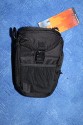 LOWEPRO TOPLOADER PRO 70 AW\n\nFoto und Text von Peter Albrecht - VIELEN DANK!\n\nKommentar:\n\n- gekauft Januar 2009 (vermutlich der Nachfolger des "Toploader 70 AW" - ohne "Pro")\n  - Unterschied zum "ohne Pro": \n     - Deckel klappt jetzt nach links weg anstatt nach vorne.\n     - hat nur noch auf einer Seite (links) Sliplock-Erweiterungsmglichkeit\n     - statt der Sliplock rechts, gibts jetzt eine Auentasche, die mit Gummi oben "gesichert" ist\n		- es gibt aber (Stand Januar 2009) auch noch den "ohne Pro" frs gleiche Geld im Internet\n\n- Beigaben:\n  - Dreipunkt Gurt zum tragen (Bild 01)\n  - klitzekleine deutsche Anleitung\n  - Werbeschild 40 Jahre Lowepro (mte der Aktuelle Stand sein)\n\n- Camera (500D) sitzt fest in der Tasche\n- Innenraum mit 2 Trennern verstellbar (Bilder 09, 10 und 11)\n- bleibt grundsttzlich sogar aufrecht stehen (ist aber nicht besonders stabil, besser hinlegen)\n- Karabiner des Schultergurtes aus Metall\n- mit ein bichen Gefummel, kann man auch die Cameratasche fr die PowerShot in der SlingShot Schlaufe einhngen (Bild 18)\n- Schnellverschlu (keine Reisverschlsse notwendig, um nur die Kamera zu halten)\n- Cameragurt kann man entweder mit in die Tasche rein packen (Bilder 07 und 08), oder raus hngen lassen und ggf in die \n Auentasche packen (Bilder 05 und 06).\n\n- Was pat rein? (Bild 16)\n  - Canon 500D mit Batteriegriff und Tragegurt (Bilder 05 und 07)\n  - Ladegert (unter doppeltem Boden) (Bild 12)\n  - Mignon-Halter fr den Batteriegriff (Bild 13)     - \n  - Speedlite 430 EX II + Zweitakku fr Camera (Bild 14)\n  - Zettel, Speicherkarte, Blitz Ersatzakkus, Anleitungen fr Speedlite und 500D  (Bild 15)\n  - Stifte (Bild 17)\n  - (PowerShot, aber ungepolster) (Bild 17)\n\n- All-Weather-Cover (AWC): (Bilder 20 bis 23)\n  - Ringe und Gurtschlaufe fr Tragesysteme bleiben frei\n  - Deckel lt sich ffnen (wrd ich bei strmenden Regen nicht machen)\n  - Fronttasche, Seitentasche sind zugepackt (kein Zugang)\n  - SlipLock und AWC sind NICHT gleichzeitig verwendbar\n  - Tragsystem mu vor dem Aufziehen des AWC entfernt werden\n  - Nur die Seite am Krper bleibt frei\n  - AWC ber langes Band fest mit Tasche vernht -> kein Verlieren\n\nNegativ:\n- Anleitung fr Schultertragegurt fehlt. (siehe http://www.lowepro-deutschland.de/videos/flvplayer/video_toploader.html)\n- nur eine Sliplock Schlaufe (linke Seite vom Krper aus gesehen)\n- beim Tragen am 3-Punkt-Gurt ist der Toploader bei den ersten Versuchen dem linken Arm im Weg. Vielleicht findet sich durch etwas experimentieren eine bessere Position.\n\nKombination mit dem "Lowepro Chest Harness" ist nicht bequem!\n- Da der Toploader-Deckel nach links aufgeht, sind die oberen Ringe frs Tragesystem sehr nah am Krper; \n Beim Tragen am Chest Harness kippt der obere Teil der Tasche dadurch nach vorne weg, da das Tragesystem keinen\n Zug zum Kper hin erzeugen kann. Dies wiederum resultiert darin, da die untere Kante der Tasche in den \n Bauch drckt, anstatt da das ganze Rckenteil der Tasche flach aufliegt. Dadurch ist das Tragen am Chest\n Harness nicht ganz so bequem. (Der "Toploader Zoom AW" z.B. schmiegt mit dem Chest Harness viel angenehmer \n an den Brustkorb)\n- Besser: Toploader mit kleinen Karabinern an einem Rucksack festmachen. (Bild 19). Vielleicht ist auch der \n "Tamrac S-500 Chest Harness System" geeignet. Auf dem Produktbild sieht es jedenfalls so aus.