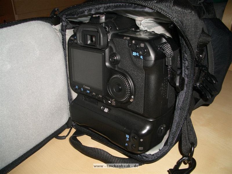LOWEPRO TOP LOADER PRO 75 AW - TLP75\n\nFotos von Sven Ackermann - VIELEN DANK!