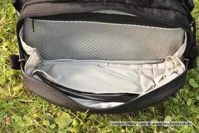 Foto von Martin Adler - DANKE DAFÜR!\n\nKommentar des Nutzers:\n\nUtility Case:\nHat im inneren 2 mit Klettverschluss veränderbare Raumteiler. Ohne die ist genügend Platz für Blitz, externer Platte, Filter ... (Hochkant passt der Metz 54 AF-1C nicht rein)