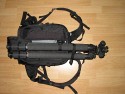 LOWEPRO VERTEX 100 AW\n\nFoto von Richard - VIELEN DANK FR DEIN MAIL!\n\nKommentar des Nutzers:\n\nHallo Jrg,\n\nanbei wie gewnscht die Bilder des Vertex 100.\n\nIch habe leider noch nicht viel Erfahrung mit dem Rucksack. Bis jetzt bin ich zufrieden und fr meine Zwecke (Zoo, Stadttour)ist er ausreichend. Fr richtige Wandertouren wrde ich in nicht benutzen. Mit meinem Stativ allerdings verlagert sich das Gewicht ziemlich nach hinten und es wird unangenehm.\n\nBei Fragen stehe ich gerne zur Verfgung\n\nSchne Gre und alles Gute aus Nrnberg\n\nMatane Richard