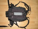 LOWEPRO VERTEX 100 AW\n\nFoto von Richard - VIELEN DANK FR DEIN MAIL!\n\nKommentar des Nutzers:\n\nHallo Jrg,\n\nanbei wie gewnscht die Bilder des Vertex 100.\n\nIch habe leider noch nicht viel Erfahrung mit dem Rucksack. Bis jetzt bin ich zufrieden und fr meine Zwecke (Zoo, Stadttour)ist er ausreichend. Fr richtige Wandertouren wrde ich in nicht benutzen. Mit meinem Stativ allerdings verlagert sich das Gewicht ziemlich nach hinten und es wird unangenehm.\n\nBei Fragen stehe ich gerne zur Verfgung\n\nSchne Gre und alles Gute aus Nrnberg\n\nMatane Richard