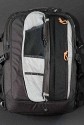LOWEPRO VERTEX 200AW \n\nFoto von © Uwe Stock - VIELEN DANK FR DEIN MAIL!\n\nKommentar des Nutzers:\n\nHallo Jrg,\n \nerst einmal mein Lob zu deiner Webpage auf der ich schon des fteren  nachgeschaut habe um mir eine bersicht zu verschaffen.\n\nAnbei ein paar Fotos von dem Lowepro Vertex 200 AW der ja in deiner bersicht noch nicht erschienen ist.\n\nLiebe Gre aus Kassel    Uwe Stock