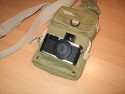 NATIONAL GEOGRAPHIC NG-4567 SMALL SLING BAG\n\nFoto und Text von Thorsten - VIELEN DANK!\n\nKommentar:\n\nDie Tasche ist als Slingbag bzw Bodybag gemacht.\nSie hat 4 Einteilungen / Taschen\n1) eine sehr kleine flache Tasche ganz oben z.B. fuer Kreditkarten usw.\n2) 2. Tasche von oben fr Akku oder Handy\n3) Tasche gepolstert fr Kampaktkamera oder die Leica X1 (warscheinlich auch fuer Pen mit Pancake oder so)\n4) Unterste Tasche weniger gepolstert, groesser fuer Leice X1 mit Viewfinder und Handgrip.\n\nDie untersten Taschen haben noch innen eine Unterteilung fuer Speicherkarten.\n\nAuf der Rckseite ist ber die ganze Hhe ein flaches Fach / Tasche vorhanden in dem man sehr gut Ausweiss oder Unterlagen unterbringen kann und ist dort sicher aufzubewaren.\n\nGruss Thorsten