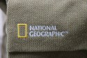 NATIONAL GEOGRAPHIC NG-5162\n\nFoto von Michael Mecke - VIELEN DANK!!!!\n\nKommentar des Nutzers:\n\nHallo,\n \nich wollte mal wieder was schicken. Hier ist mal ein Rucksack  der nicht an jeder Strassenecke anzutreffen ist.\n \nDer National Geographic NG 5162 ist der kleinere aus der Familie von NG. Es ist ein Fotorucksack mit Daypack und Notebookfach.\n \nFür die große Ausrüstung ist er wohl nicht gedacht sondern eher für Tagestouren. Das Tragesystem ist ziemlich bequem und lässt sich gut verstellen.  An einer Seite sind die Gurte zur Stativbefestigung zu sehen und auf beiden seiten die ausklappbaren Flaschenhalter die auch praktisch im Rucksack verschwinden können. Das Fotofach lässt sich per Reissverschlussklappe bis ganz nach oben erweitern.  Das obere Daypackfach ist gross genug für eine Jacke und Proviant. Auf der Vorderseite sind reichlich kleine Taschen mit Klettverschluß für Kleinkram.\nBefüllt ist der Rucksack hier mit Canon EOS 40 D, 17-40L,2,8/70-200L, 100USM Macro. 580 EX und Belichtungsmesser. Im ganzen ist er sehr gut verarbeitet, robust und sieht nicht mal nach Fotorucksack aus.\n \nMit freundlichen Grüßen\n \nMichael Mecke