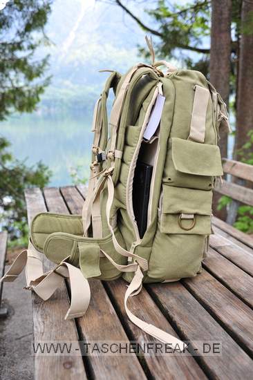 National Geographic NG 5737 Earth Large Explorer Backpack