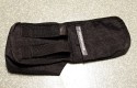 Newswear Press Pouch Waist Belt plus Pouches\n\nFoto von Sascha Schrmann - DANKE DIR!\n\nKommentar des Nutzers:\n\nHallo,\nerstmal Dank fr diese Seite, Ihr zeigt mir das ich nicht erlein bin mit meinem Frust - meiner Lust! Weiter so. \nApropos weiter ich schicke Euch ein paar Bilder meines "newswear-Grtels", der mich seit einiger Zeit begleitet und das Arbeiten echt erleichtert. Denn er entlastet den Rcken, die Ausrstung ist immer eng am Krper, man hat alles griffbereit, trgt nicht so dick auf und "verletzt" im Gedrnge keine Mitmenschen. In einigen Situationen hat sich der krftige Klettverschluss als strend erwiesen, was mit etwas Vorbereitung aber auch zu vermeiden ist. Ich bin Super zufrieden mit dem Teil. \n\nBis denn Sascha