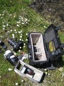 Foto von Kalli Reuss - 1000 DANK DAFR!\n\nKommentar des Nutzers:\n\nrein passt 5d mit angesetztem 70-200 Lis stehend , ein 100er macro , ein 17-40 4.0 . ein 580 EX und noch etwas kleinzeug ... dann ist aber richtig voll ....\nalternativ geht auch das 17-40 angesetzt und den rest auch mit rein .. ist aber knapper ...\n\nansonsten musste ich den oberen einsatz etwas aufschnippeln .. d.h. den Boden rechts und links auftrennen....