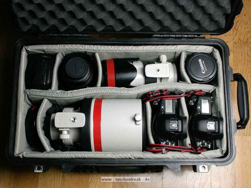 PELI CASE 1510\n\nFoto von Peter Wafzig - DANKE FRS EINSENDEN!\n\nKommentar des Nutzers:\n\nanbei ein ZIP mit Bildern vom Peli Case 1510 fr taschenfreak.de - ich glaube, das gibts noch nicht dort. Hab im kofferfunshop.de in Bonn gekauft, ein sehr sehenswerter Laden, hat quasi alles von Peli und Rimowa vorrtig.\n\nViele Gre,\nPeter.